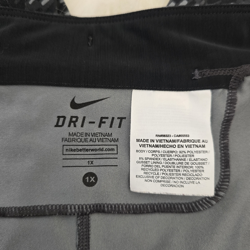 Nike Dri-Fit Crop Leggings Women's 1X - Picture 3 of 4